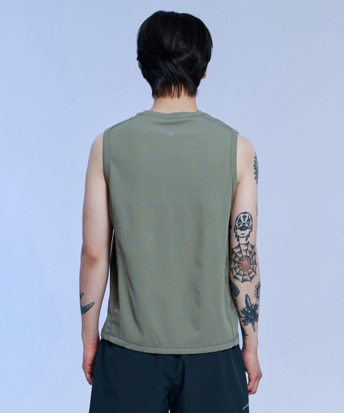 OFFGRID(オフグリッド)の「ベントラオクタスリーブレス-カーキ(Tシャツ/カットソー・メンズ・その他・SMALL/MEDIUM/LARGE/X-LARGE)」の5枚目の写真