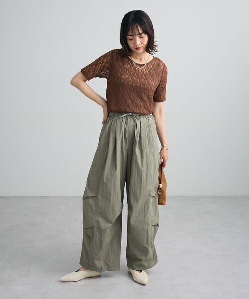 Green Parks(グリーンパークス)の「サイドタックカーブワイドパンツ(その他パンツ・レディース・ホワイト系その他2/カーキ/ブラック・FREE)」の5枚目の写真