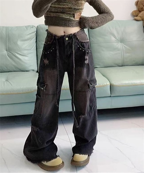Dream garden(ドリームガーデン)の「ウエストリボンワイドデニムカーゴパンツ(デニムパンツ・レディース・ブラック・L/2XL/M/S)」の16枚目の写真