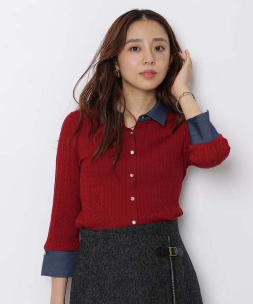 JUSGLITTY（ジャスグリッティー）の「シャツカラーケーブルニット（ニット/セーター・レディース・オフホワイト/レッド・2）」の10枚目の写真