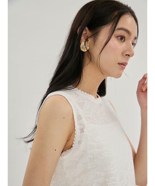 Mila Owen（ミラオーウェン）の「レースアンサンブルノースリニットプルオーバー（Tシャツ/カットソー・レディース・ブラック/ベージュ/ホワイト・F）」の14枚目の写真