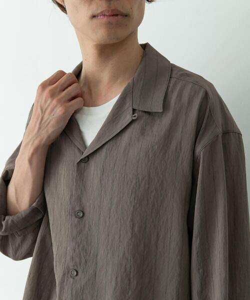 URBAN RESEARCH Sonny Label(アーバンリサーチサニーレーベル)の「レーヨン混ストライプオープンカラーシャツ(シャツ/ブラウス・メンズ・ブルー/グレー/ブラウン系その他・MEDIUM/LARGE)」の4枚目の写真