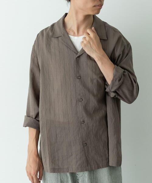 URBAN RESEARCH Sonny Label(アーバンリサーチサニーレーベル)の「レーヨン混ストライプオープンカラーシャツ(シャツ/ブラウス・メンズ・ブルー/グレー/ブラウン系その他・MEDIUM/LARGE)」の5枚目の写真