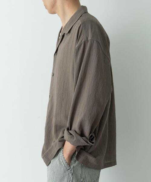 URBAN RESEARCH Sonny Label(アーバンリサーチサニーレーベル)の「レーヨン混ストライプオープンカラーシャツ(シャツ/ブラウス・メンズ・ブルー/グレー/ブラウン系その他・MEDIUM/LARGE)」の7枚目の写真