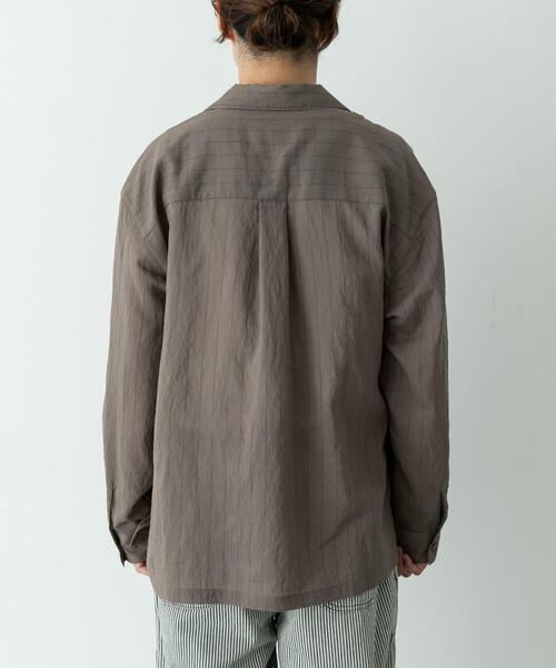 URBAN RESEARCH Sonny Label(アーバンリサーチサニーレーベル)の「レーヨン混ストライプオープンカラーシャツ(シャツ/ブラウス・メンズ・ブルー/グレー/ブラウン系その他・MEDIUM/LARGE)」の15枚目の写真