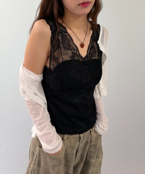 w closet(ダブルクローゼット)の「カップ付きレースタンク(Tシャツ/カットソー・レディース・ブラック/オフホワイト・FREE)」の2枚目の写真
