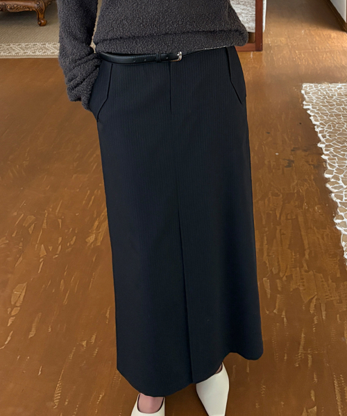 EN OR(エンオール)の「STRIPE SLIT H-LINE SKIRT - DARK GREY(スカート・レディース・その他・SMALL/MEDIUM)」の1枚目の写真