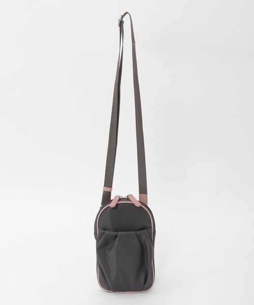 MK MICHEL KLEIN（エムケーミッシェルクラン）の「[撥水/超軽量]パイピングレザーデザインショルダーバッグ（ショルダーバッグ・レディース・キナリ/ボルドー・00）」の10枚目の写真