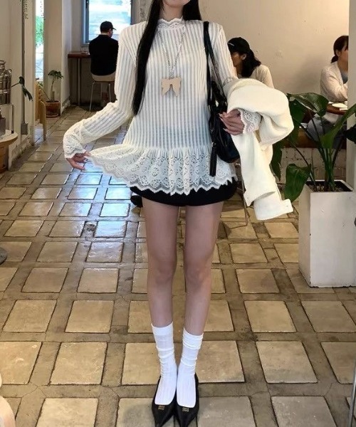 SHERU（シェル）の「ハイネックレース切り替えペプラムリブニット（Tシャツ/カットソー・レディース・アイボリー・M）」の13枚目の写真