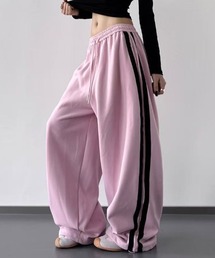 【26年秋冬新作】サイドライン ワイドトラックパンツ