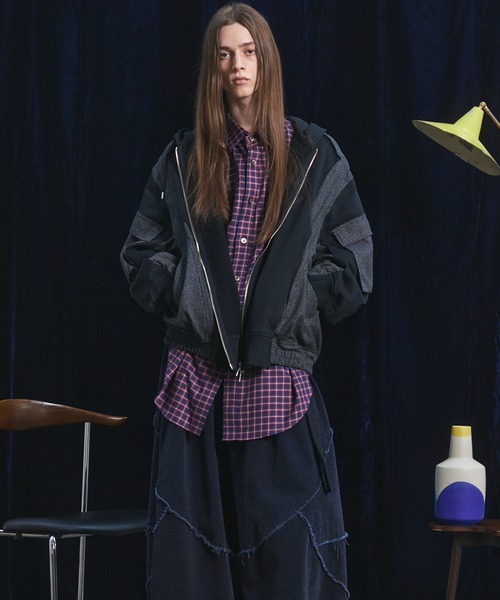 MAISON SPECIAL(メゾンスペシャル)の「《UNISEX》異素材ドッキングプライムオーバージップパーカー/Mixed Materials Docking Prime-Over Zip Hoodie【MAISON SPECIAL/メゾンスペシャル】(パーカー・メンズ・ブラック・2/1/0)」の3枚目の写真