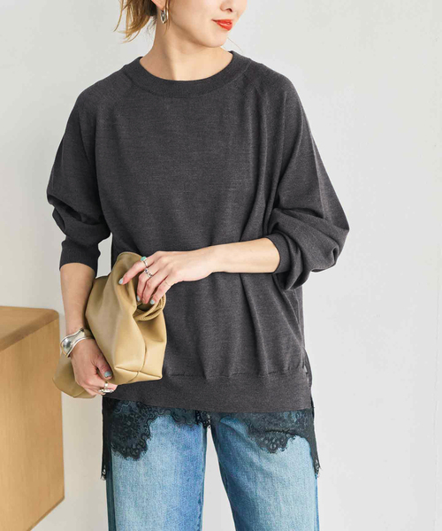 Spick & Span(スピックアンドスパン)の「《新色有り / 追加》ウォッシャブルラグランスリーブプルオーバー(ニット/セーター・レディース・レッド/チャコールグレー/その他2/アイボリー・FREE)」の1枚目の写真