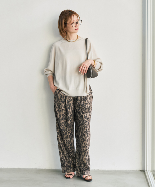 Spick & Span(スピックアンドスパン)の「《新色有り / 追加》ウォッシャブルラグランスリーブプルオーバー(ニット/セーター・レディース・レッド/チャコールグレー/その他2/アイボリー・FREE)」の6枚目の写真