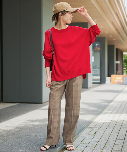 Spick & Span(スピックアンドスパン)の「《新色有り / 追加》ウォッシャブルラグランスリーブプルオーバー(ニット/セーター・レディース・レッド/チャコールグレー/その他2/アイボリー・FREE)」の7枚目の写真