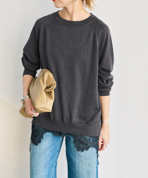 Spick & Span(スピックアンドスパン)の「《新色有り / 追加》ウォッシャブルラグランスリーブプルオーバー(ニット/セーター・レディース・レッド/チャコールグレー/その他2/アイボリー・FREE)」の10枚目の写真