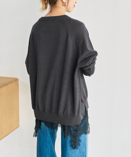 Spick & Span(スピックアンドスパン)の「《新色有り / 追加》ウォッシャブルラグランスリーブプルオーバー(ニット/セーター・レディース・レッド/チャコールグレー/その他2/アイボリー・FREE)」の11枚目の写真