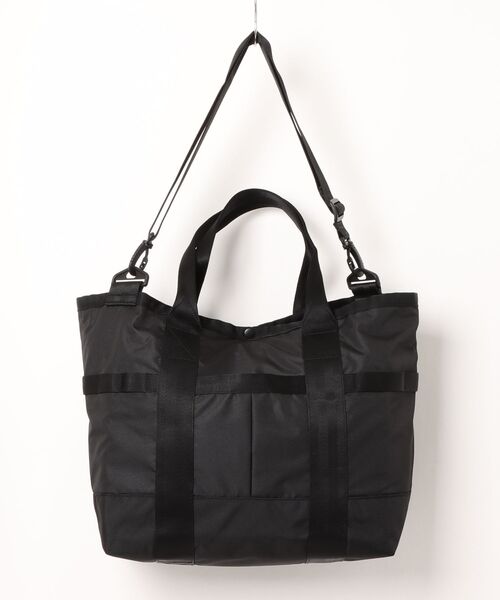 NEW ERA(ニューエラ)の「【NEW ERA/ニューエラ】トートバッグ 22L 2-way 150D NEW ERAロゴ ブラック(トートバッグ・メンズ・ブラック・FREE)」の2枚目の写真