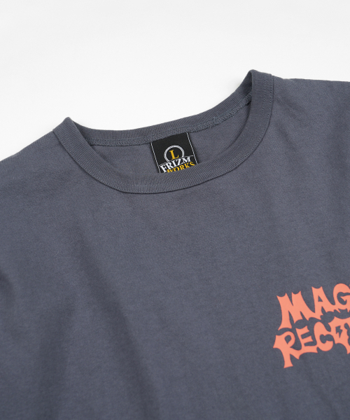 FRIZMWORKS（フリズムワークス）の「MAGIC RECORDS LS TEE _ SHADOW BLUE（Tシャツ/カットソー・メンズ・その他・SMALL/MEDIUM/LARGE/X-LARGE）」の3枚目の写真