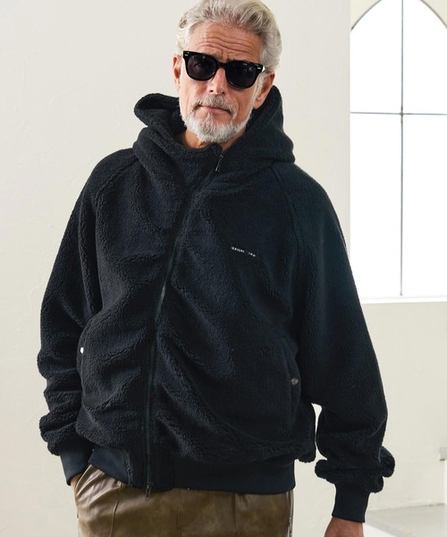 Maison code 13(メゾンコードサーティーン)の「mpa4199- Boa Asymmetric Zip Hoodie ジップパーカー(M26W-05)(パーカー・メンズ・ブラック/チャコール・S/M/L)」の2枚目の写真