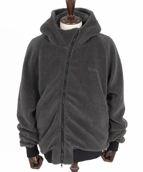 Maison code 13(メゾンコードサーティーン)の「mpa4199- Boa Asymmetric Zip Hoodie ジップパーカー(M26W-05)(パーカー・メンズ・ブラック/チャコール・S/M/L)」の15枚目の写真