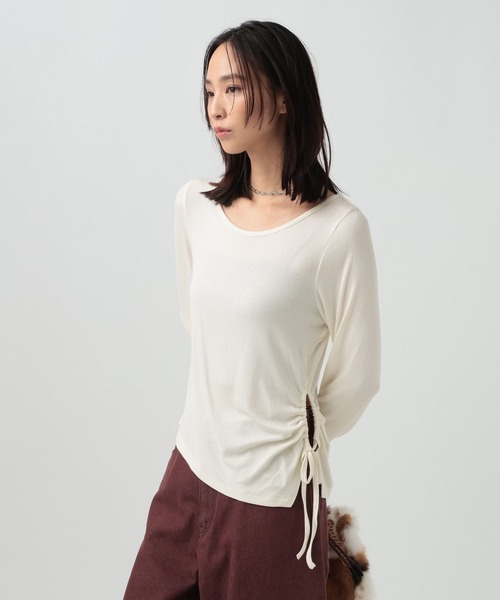 BAYFLOW（ベイフロー）の「[華奢見え]バックシアーロングスリーブT（Tシャツ/カットソー・レディース・イエロー/オフホワイト/ブラック・FREE）」の7枚目の写真
