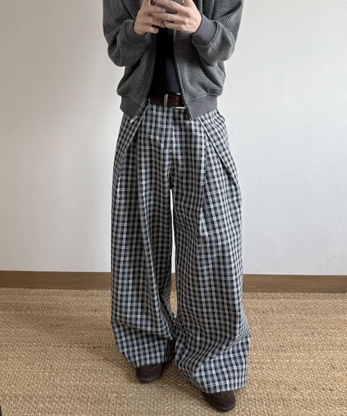 Ressaca(レサーカ)の「チェック柄クロスタックワイドパンツ(その他パンツ・メンズ・ブルー/ブラック・L/M)」の3枚目の写真