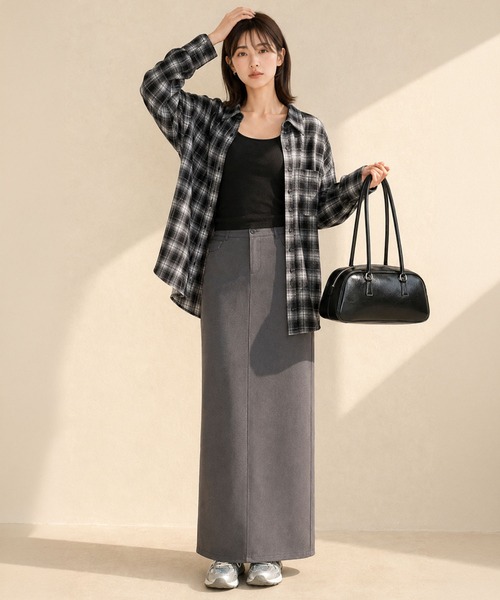 by LEGNA(バイレグナ)の「オーバーサイズチェックシャツ(シャツ/ブラウス・レディース・イエロー/ブルー/レッド/ダークブルー/ブラック/グリーン・FREE)」の11枚目の写真