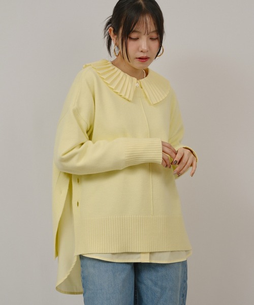 palm RICHE(ポームリシュ)の「サイドスリットボタンデザインもっちりニット(ニット/セーター・レディース・オフホワイト/サックスブルー/ライトイエロー/チャコールグレー・M)」の4枚目の写真