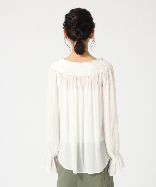 LOWRYS FARM（ローリーズファーム）の「ヨウリュウシャーリングブラウス　747802 （シャツ/ブラウス・レディース・オフホワイト/グリーン/ピンク/ブラック・LARGE/MEDIUM）」の8枚目の写真