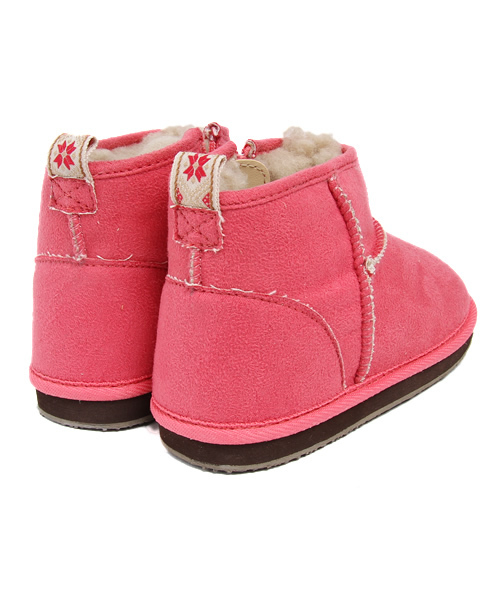 green label relaxing(グリーンレーベルリラクシング)の「EX PONY GO ROUND ボアショートブーツ†(ブーツ・キッズ・Beige/PINK/ナチュラル/ダークブラウン/ライトピンク・14cm/15cm/16cm/17cm/18cm)」の8枚目の写真