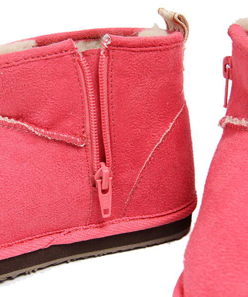 green label relaxing(グリーンレーベルリラクシング)の「EX PONY GO ROUND ボアショートブーツ†(ブーツ・キッズ・Beige/PINK/ナチュラル/ダークブラウン/ライトピンク・14cm/15cm/16cm/17cm/18cm)」の10枚目の写真