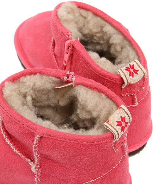 green label relaxing(グリーンレーベルリラクシング)の「EX PONY GO ROUND ボアショートブーツ†(ブーツ・キッズ・Beige/PINK/ナチュラル/ダークブラウン/ライトピンク・14cm/15cm/16cm/17cm/18cm)」の12枚目の写真