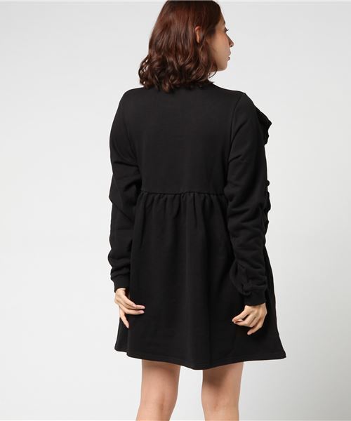 PUNYUS（プニュズ）の「裏毛フリルワンピース（ワンピース・レディース・ブラウン/ブラック/レッド・2/4/1/3）」の8枚目の写真