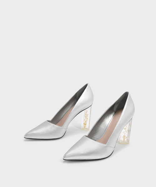 CHARLES & KEITH(チャールズ & キース)の「フローラルルーサイトヒールパンプス / FLORAL LUCITE HEEL PUMPS(パンプス・レディース・ブラック/シルバー・22.5cm/23cm/23.5cm/24.5cm/25cm)」の10枚目の写真