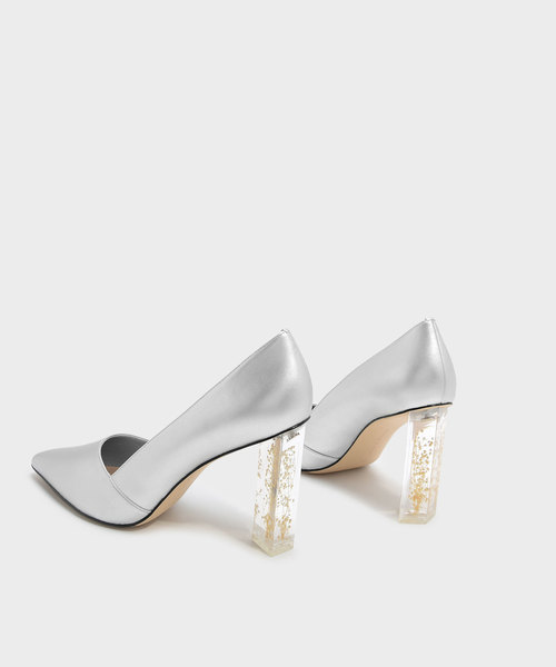 CHARLES & KEITH(チャールズ & キース)の「フローラルルーサイトヒールパンプス / FLORAL LUCITE HEEL PUMPS(パンプス・レディース・ブラック/シルバー・22.5cm/23cm/23.5cm/24.5cm/25cm)」の11枚目の写真