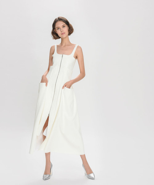 CHARLES & KEITH(チャールズ & キース)の「フローラルルーサイトヒールパンプス / FLORAL LUCITE HEEL PUMPS(パンプス・レディース・ブラック/シルバー・22.5cm/23cm/23.5cm/24.5cm/25cm)」の13枚目の写真
