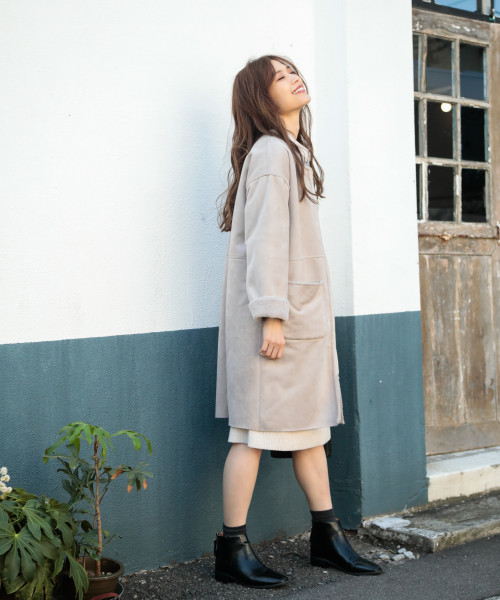 BAYFLOW（ベイフロー）の「フェイクムートンリバーシブルコート（ムートンコート・レディース・ナチュラル/ブラウン系その他/ブラック・SMALL/MEDIUM）」の22枚目の写真