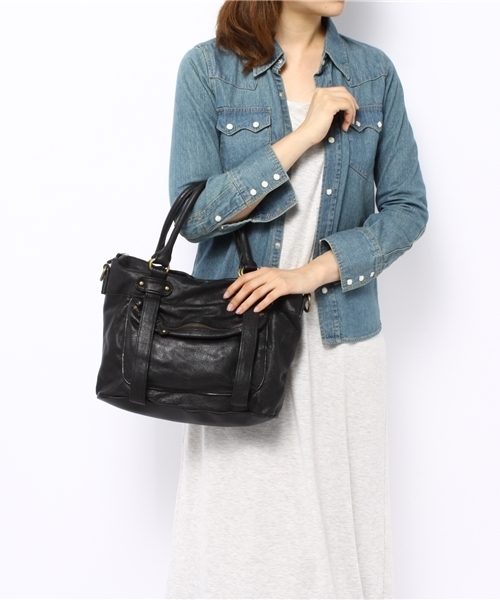 mystic(ミスティック)の「2WAYレザー中(トートバッグ・レディース・ベージュ/ダークブラウン/ブラック・フリ-)」の4枚目の写真