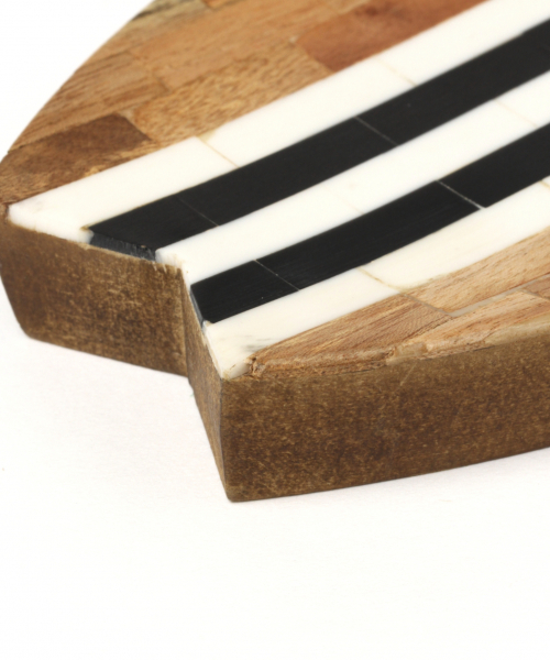 BAYFLOW（ベイフロー）の「サーフボードウッドトレ－（キッチンツール・レディース・その他1/その他2・0）」の9枚目の写真