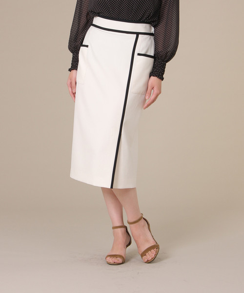 Tiara(ティアラ)の「S スカート(スカート・レディース・アイボリー/ブラック・S/M/L)」の2枚目の写真