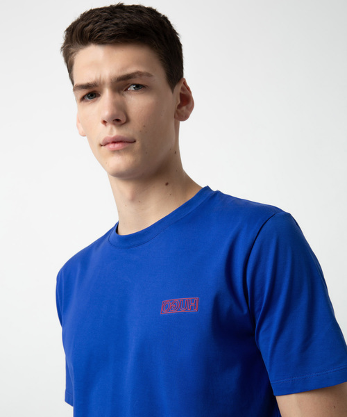 HUGO(ヒューゴ)の「レギュラーフィット ショートスリーブ クルーネック Tシャツ ウィズ HUGOリバースロゴ(Tシャツ/カットソー・メンズ・バーガンディー/ブルー・XS/L/M/S/XL)」の7枚目の写真