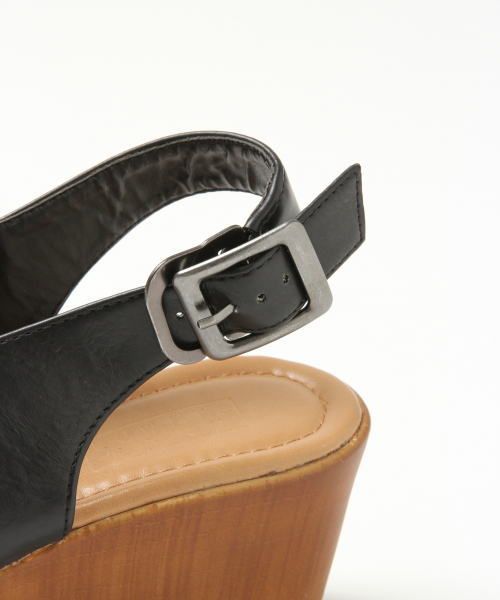 LOWRYS FARM(ローリーズファーム)の「バックストラップサンダル 826742(サンダル・レディース・ブラック/ブラウン/オフホワイト/パイソン・MEDIUM/LARGE)」の5枚目の写真