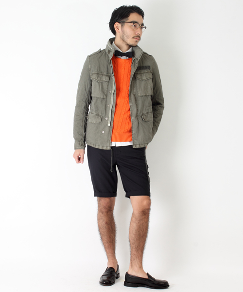 BEAMS PLUS（ビームスプラス）の「○BEAMS PLUS / ケーブル クルーネック ニット（ニット/セーター・メンズ・イエロー/パープル/ロイヤルブルー/ネイビー/ライトグリーン/ブラック/オフホワイト/オレンジ・MEDIUM/SMALL/X-LARGE/LARGE）」の17枚目の写真