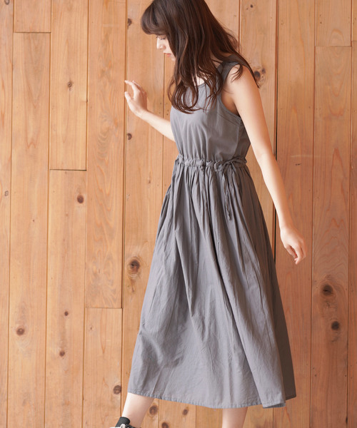 rps（アールピーエス）の「コットンボイルノースリーブワンピース（ワンピース・レディース・ブラック/パープル/ネイビー/ブルー/グリーン/マスタード/ダークベージュ/グレー系その他3/ダークネイビー/ブルーグリーン・M）」の12枚目の写真