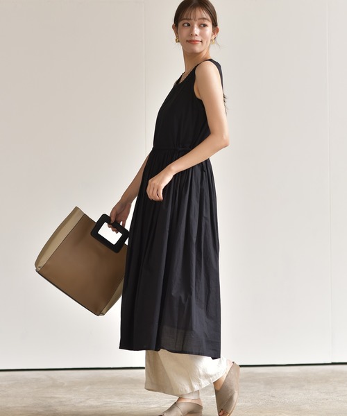 rps（アールピーエス）の「コットンボイルノースリーブワンピース（ワンピース・レディース・ブラック/パープル/ネイビー/ブルー/グリーン/マスタード/ダークベージュ/グレー系その他3/ダークネイビー/ブルーグリーン・M）」の14枚目の写真