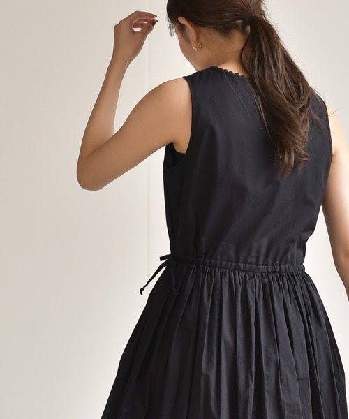 rps（アールピーエス）の「コットンボイルノースリーブワンピース（ワンピース・レディース・ブラック/パープル/ネイビー/ブルー/グリーン/マスタード/ダークベージュ/グレー系その他3/ダークネイビー/ブルーグリーン・M）」の15枚目の写真