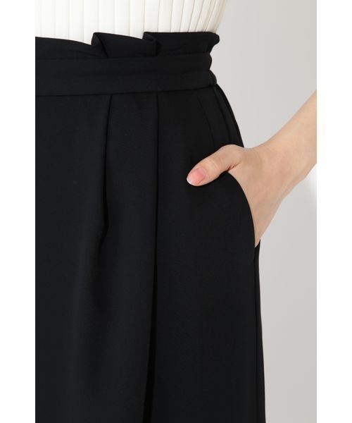 NATURAL BEAUTY BASIC（ナチュラルビューティーベーシック）の「タックイージーワイドパンツ（その他パンツ・レディース・ブラック/ブラウン・SMALL/MEDIUM）」の16枚目の写真