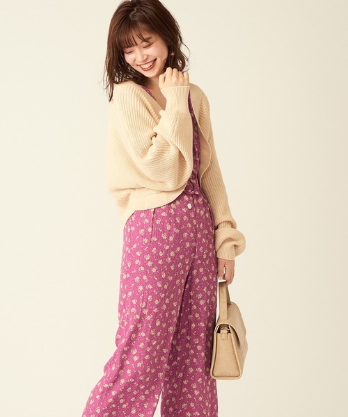 natural couture（ナチュラルクチュール）の「ドット花柄レトロオールインワン（サロペット/オーバーオール・レディース・ブラック/ベージュ/パープル・FREE）」の8枚目の写真