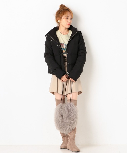 archives（アルシーヴ）の「シームテープフードダウンジャケット（ダウンジャケット/コート・レディース・ブラック/ネイビー/グレー系その他/ピンクベージュ・MEDIUM）」の13枚目の写真