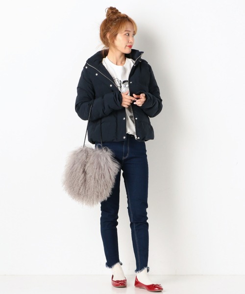 archives（アルシーヴ）の「シームテープフードダウンジャケット（ダウンジャケット/コート・レディース・ブラック/ネイビー/グレー系その他/ピンクベージュ・MEDIUM）」の8枚目の写真